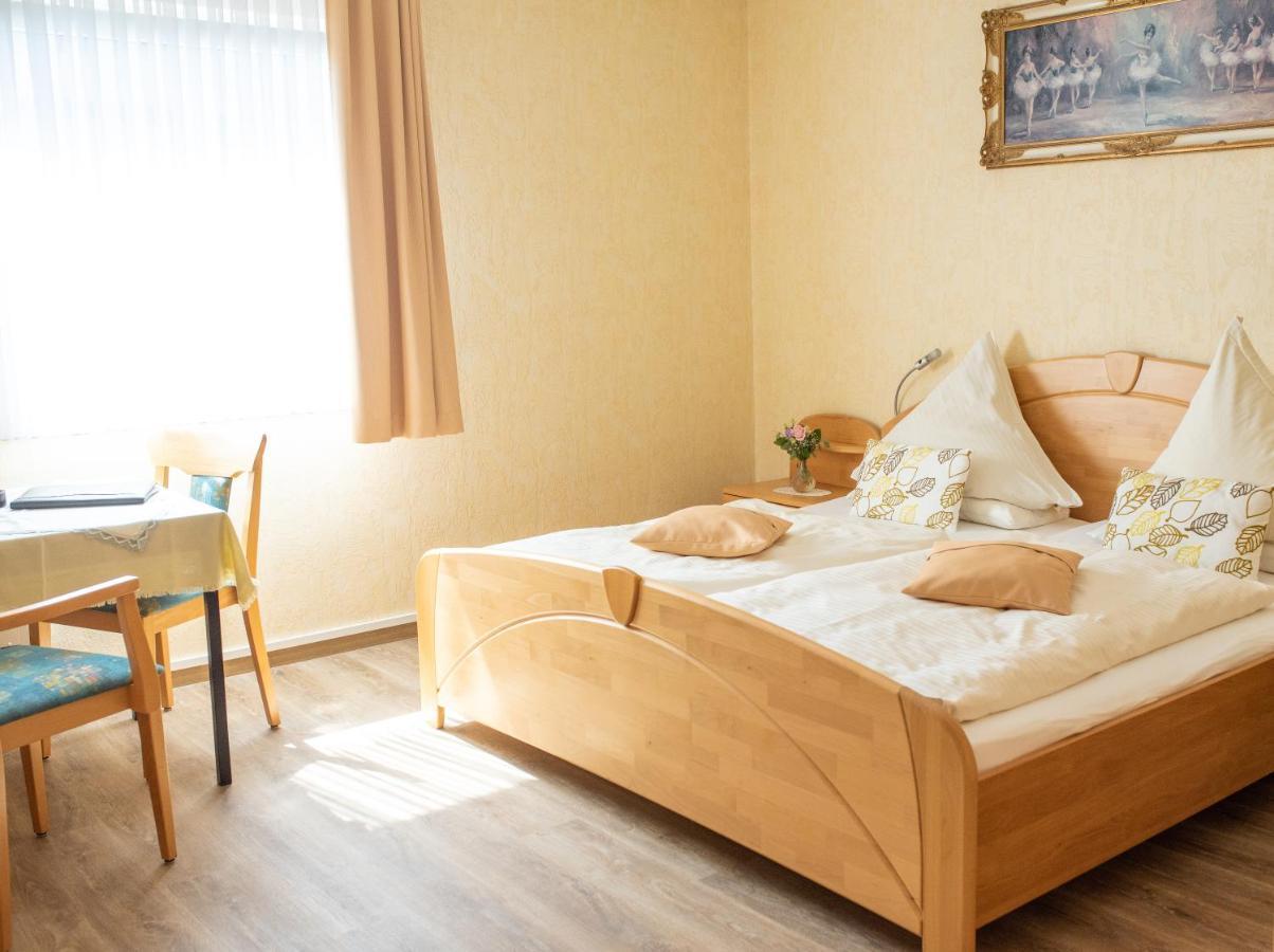 Hotel Perle Am Rhein Boppard Esterno foto